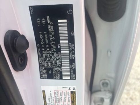 Used 2024 Toyota 4Runner TRD Pro AWD/4WD image 17
