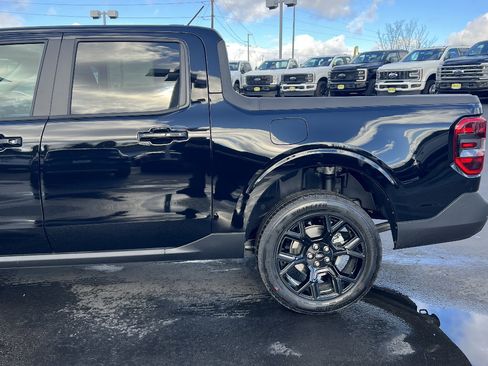 New 2026 Ford Maverick Lariat w/ Black Appearance Package AWD/4WD image 12