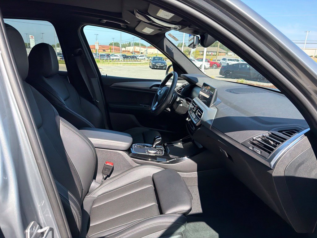 Used 2024 BMW X3 sDrive30i w/ Convenience Package RWD image 26