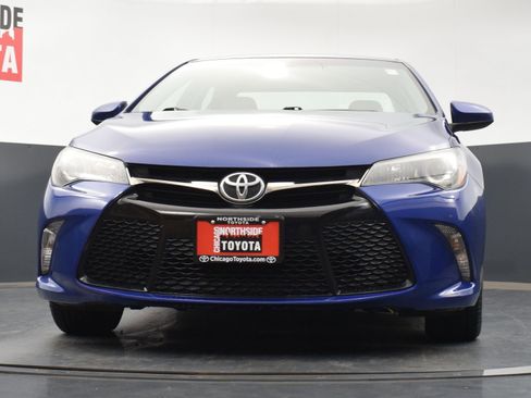Used 2015 Toyota Camry SE image 29