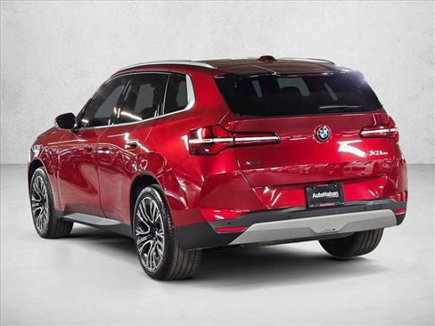 Used 2025 BMW X3 xDrive30i w/ Premium Package image 8