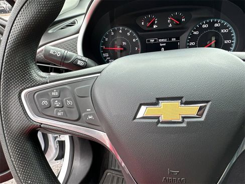 Used 2023 Chevrolet Malibu LT image 25