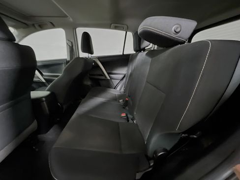 Used 2018 Toyota RAV4 XLE image 29