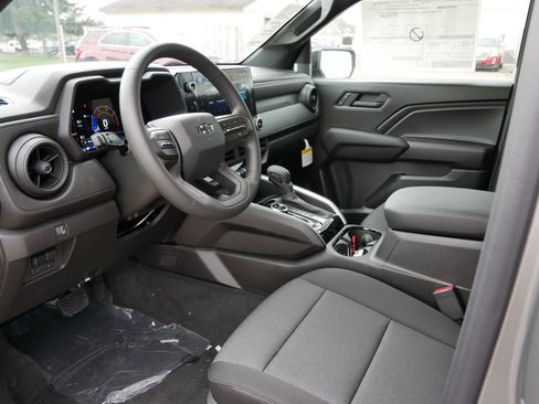 New 2026 Chevrolet Colorado Trail Boss AWD/4WD image 11