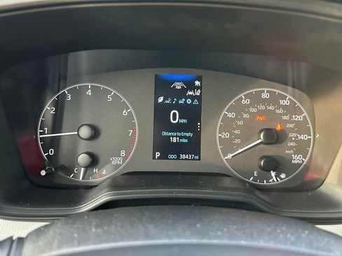 Used 2024 Toyota Corolla SE FWD image 23