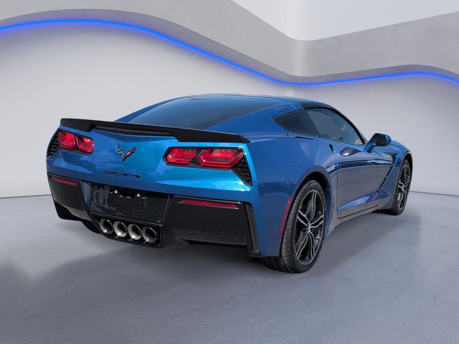 Used 2016 Chevrolet Corvette Stingray Coupe w/ 2LT Preferred Equipment Group RWD image 3