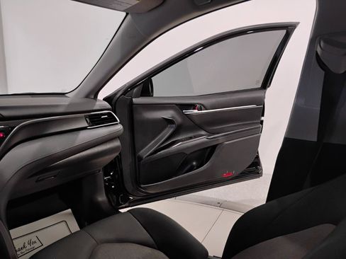 Used 2023 Toyota Camry LE FWD image 47