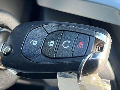 Used 2024 Chevrolet Trax LS w/ LS Convenience Package FWD image 27