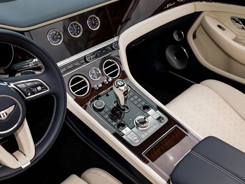 Certified 2025 Bentley Continental GT Speed AWD/4WD image 60