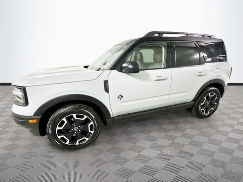 Certified 2022 Ford Bronco Sport Outer Banks w/ Tech Package image 4