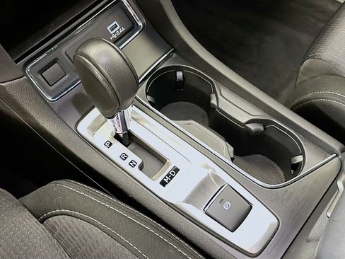 Used 2025 Subaru Ascent Premium AWD/4WD image 24