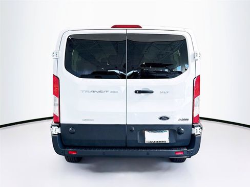 Used 2024 Ford Transit 350 XLT RWD image 24