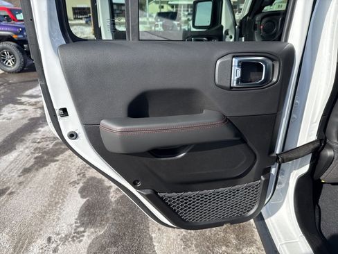 New 2026 Jeep Wrangler Unlimited Rubicon 392 image 25