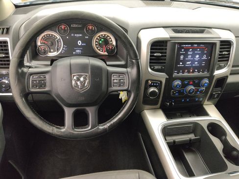 Used 2018 RAM 1500 Big Horn RWD image 22