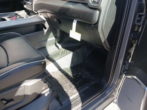 New 2026 RAM 4500 Tradesman w/ Laramie Trim Package image 23