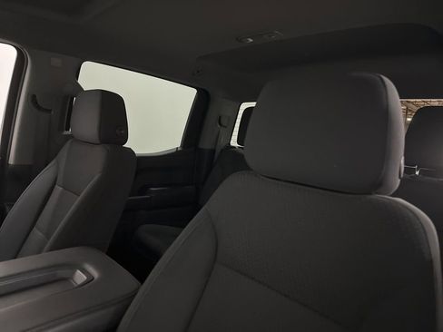 Used 2021 Chevrolet Silverado 1500 Custom w/ LPO, Dark Essentials Package image 29