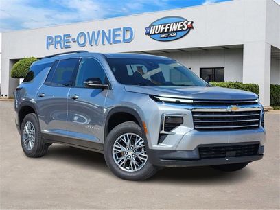 Certified 2025 Chevrolet Traverse LT