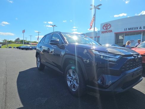 Certified 2025 Toyota RAV4 XLE AWD/4WD image 1