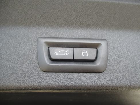 Used 2024 BMW X3 xDrive30i AWD/4WD image 18