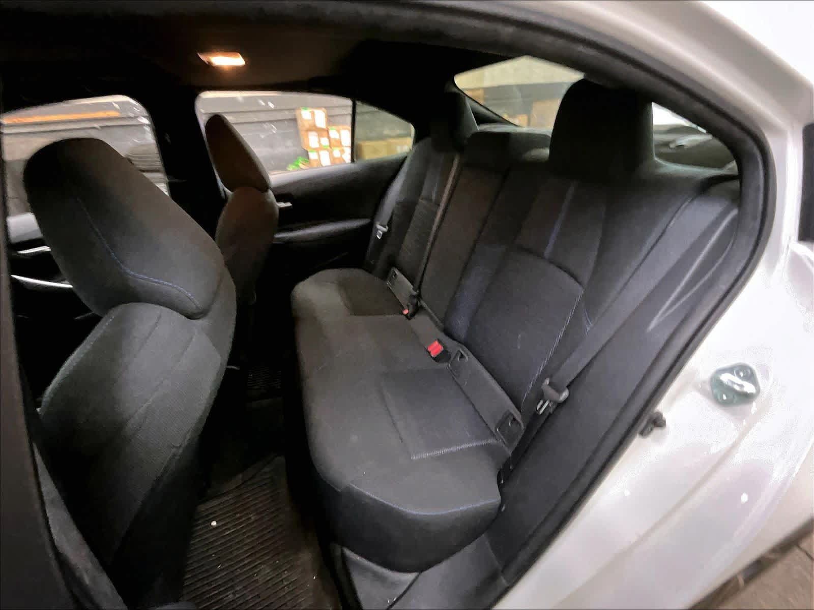 Used 2020 Toyota Corolla SE w/ SE Premium Package FWD image 28
