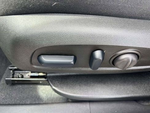 Certified 2024 Chevrolet Equinox LS w/ LS Convenience Package image 18