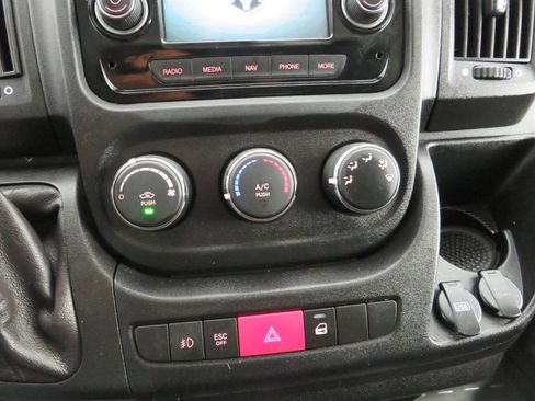 Used 2016 RAM ProMaster 2500 w/ Premium Appearance Group image 19