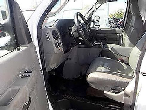 Used 2024 Ford E-450 and Econoline 450 Super Duty w/ Power Windows & Locks Group RWD image 13