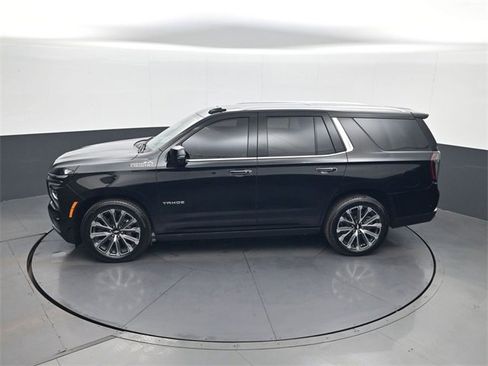 Certified 2025 Chevrolet Tahoe High Country image 21