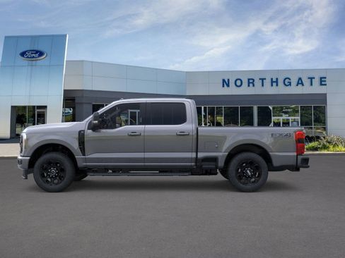 New 2026 Ford F350 XLT w/ XLT Premium Package image 4