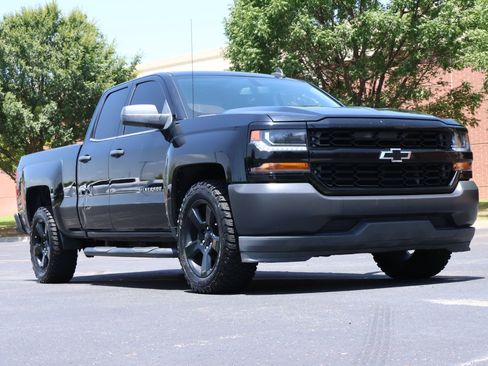 Used 2017 Chevrolet Silverado 1500 W/T w/ Black Out Edition RWD image 1