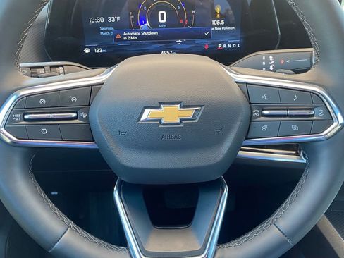 Used 2026 Chevrolet Equinox LT image 25