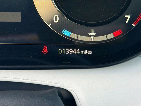 Certified 2025 Land Rover Range Rover Sport Dynamic SE AWD/4WD image 40