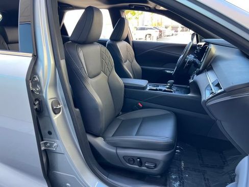 Used 2026 Lexus RX 350 Premium w/ Accessory Package (2T) FWD image 46