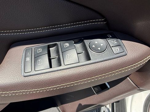 Used 2018 Mercedes-Benz GLE 350 4MATIC image 13