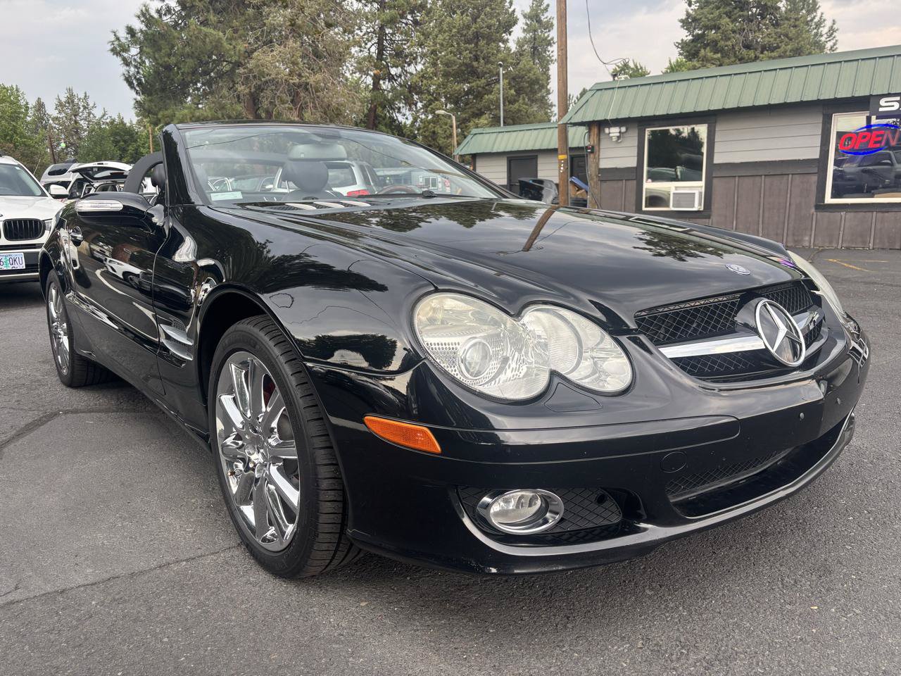 Used 2007 Mercedes-Benz SL 550 w/ Premium Pkg I image 6