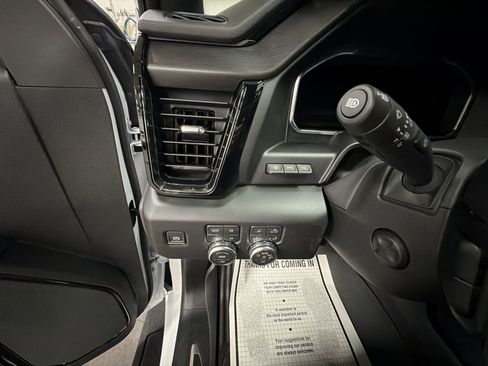 New 2026 GMC Sierra 1500 AT4 image 18