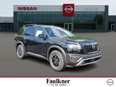 New 2025 Nissan Pathfinder Rock Creek image 1