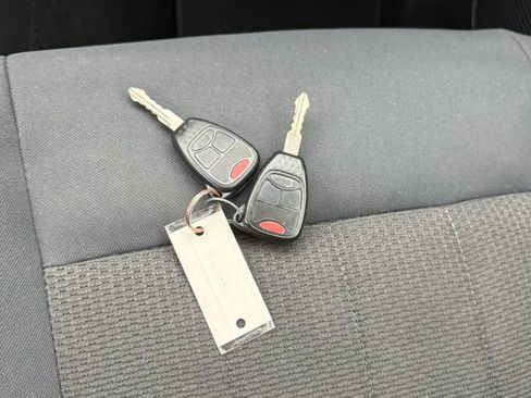 Used 2012 Jeep Liberty Sport w/ Popular Equipment Group AWD/4WD image 29