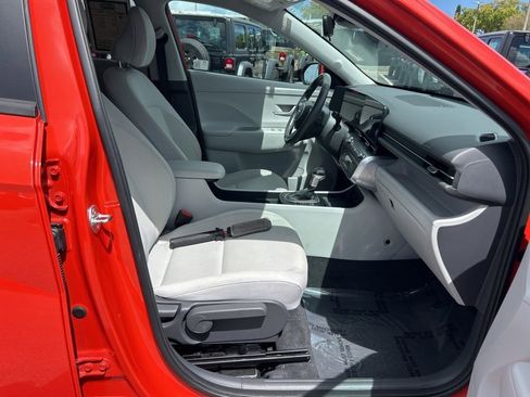 Used 2024 Hyundai Kona SEL image 21