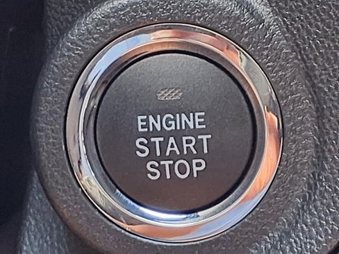 Certified 2025 Subaru Outback Premium w/ Popular Package #1A image 13