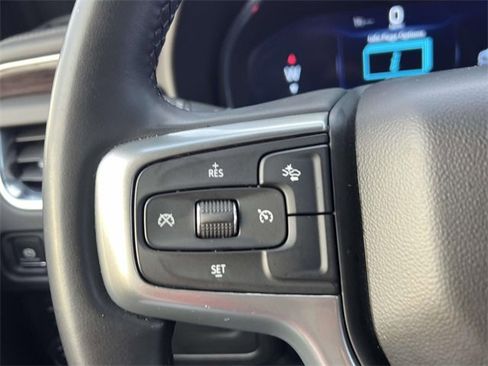 Certified 2024 Chevrolet Suburban LT image 32