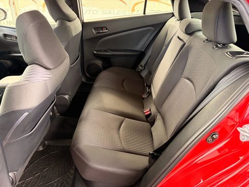 Used 2017 Toyota Prius Two w/ Prius Two Safety Plus Package image 18