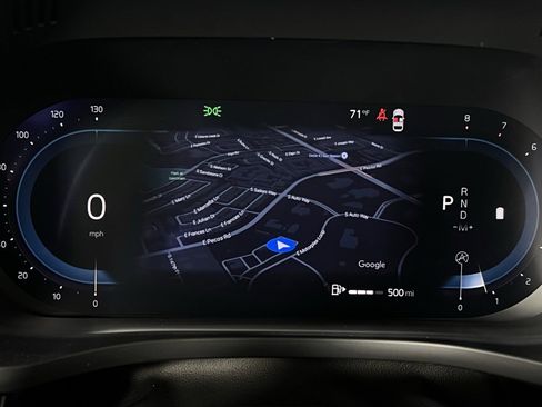 Used 2025 Volvo XC60 B5 Plus image 19