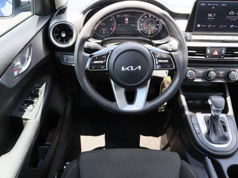 Used 2023 Kia Forte LXS FWD image 22