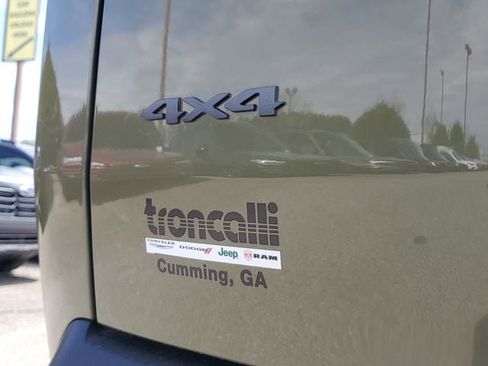 New 2026 Jeep Cherokee Laredo image 9