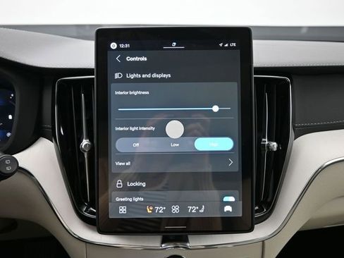 New 2026 Volvo XC60 B5 Ultra w/ Protection Package Premier image 17