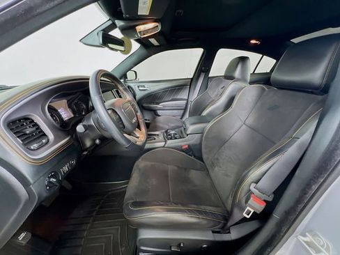 Used 2022 Dodge Charger Scat Pack RWD image 10