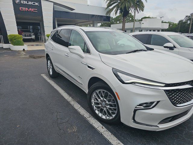 Used 2023 Buick Enclave Avenir w/ Avenir Technology Package FWD image 3
