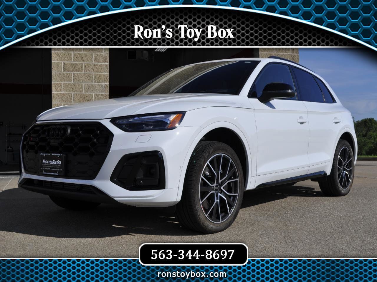 Used 2024 Audi SQ5 Prestige AWD/4WD image 1