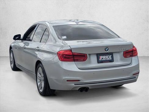 Used 2018 BMW 330i Sedan w/ Convenience Package image 8